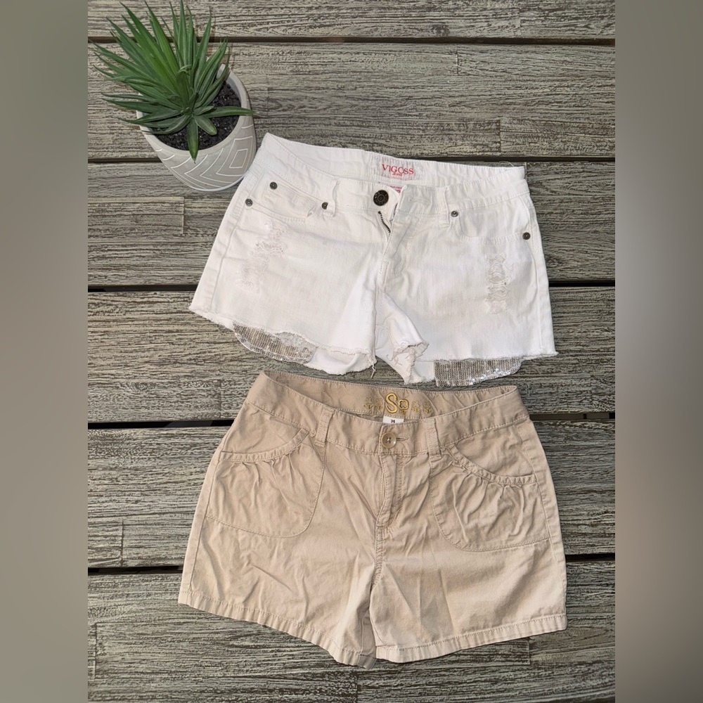 Set of 2 Girl's Vigoss White & Silver Sparkly Pocket and SO Tan Shorts, Size 14